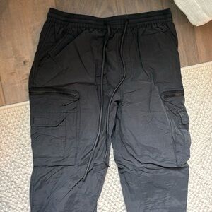 Medium standard cloth joggers